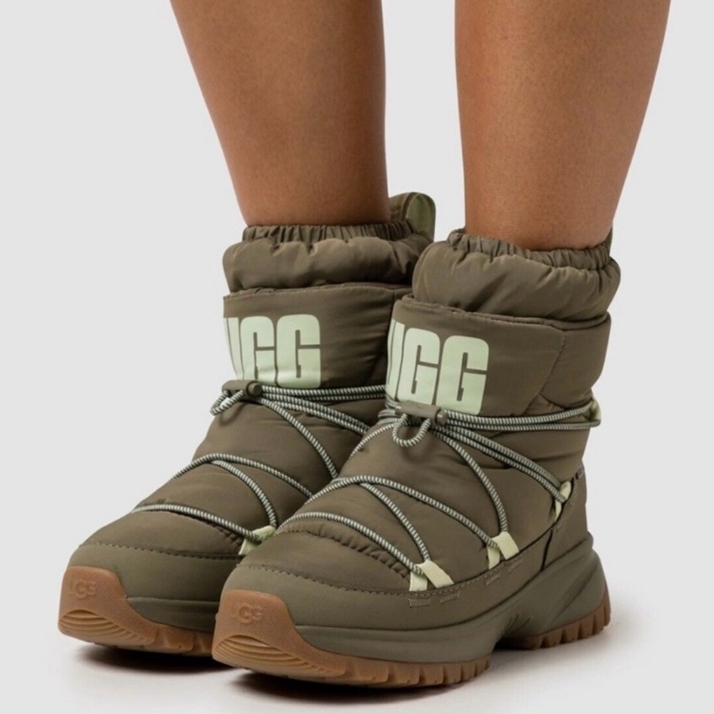 UGG YOSE PUFFER MID BURNT OLIVE TEXTILE WATERPROOF WOMEN'S BOOTS SIZE US 8 NEW